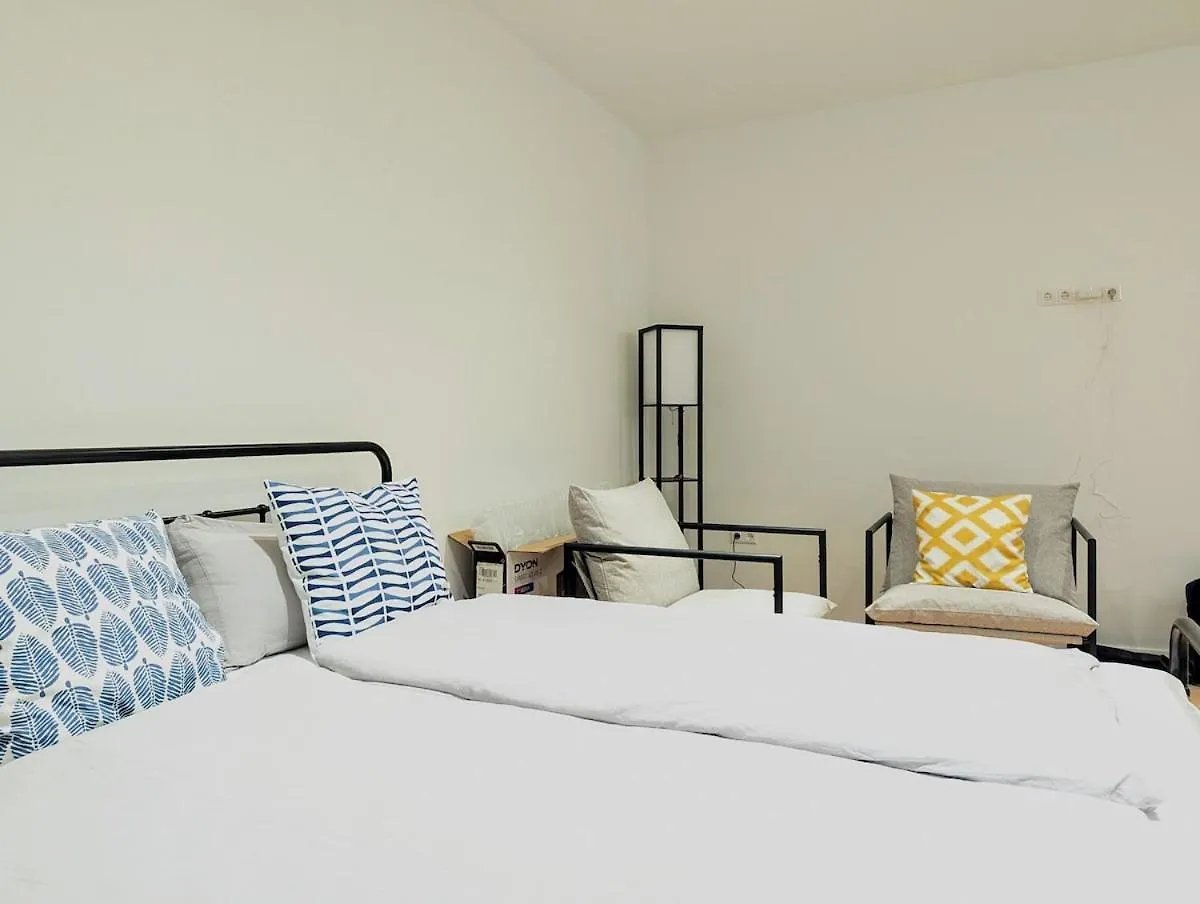Apartament Neue Kiezwohnung Im Hinterhof Berlin