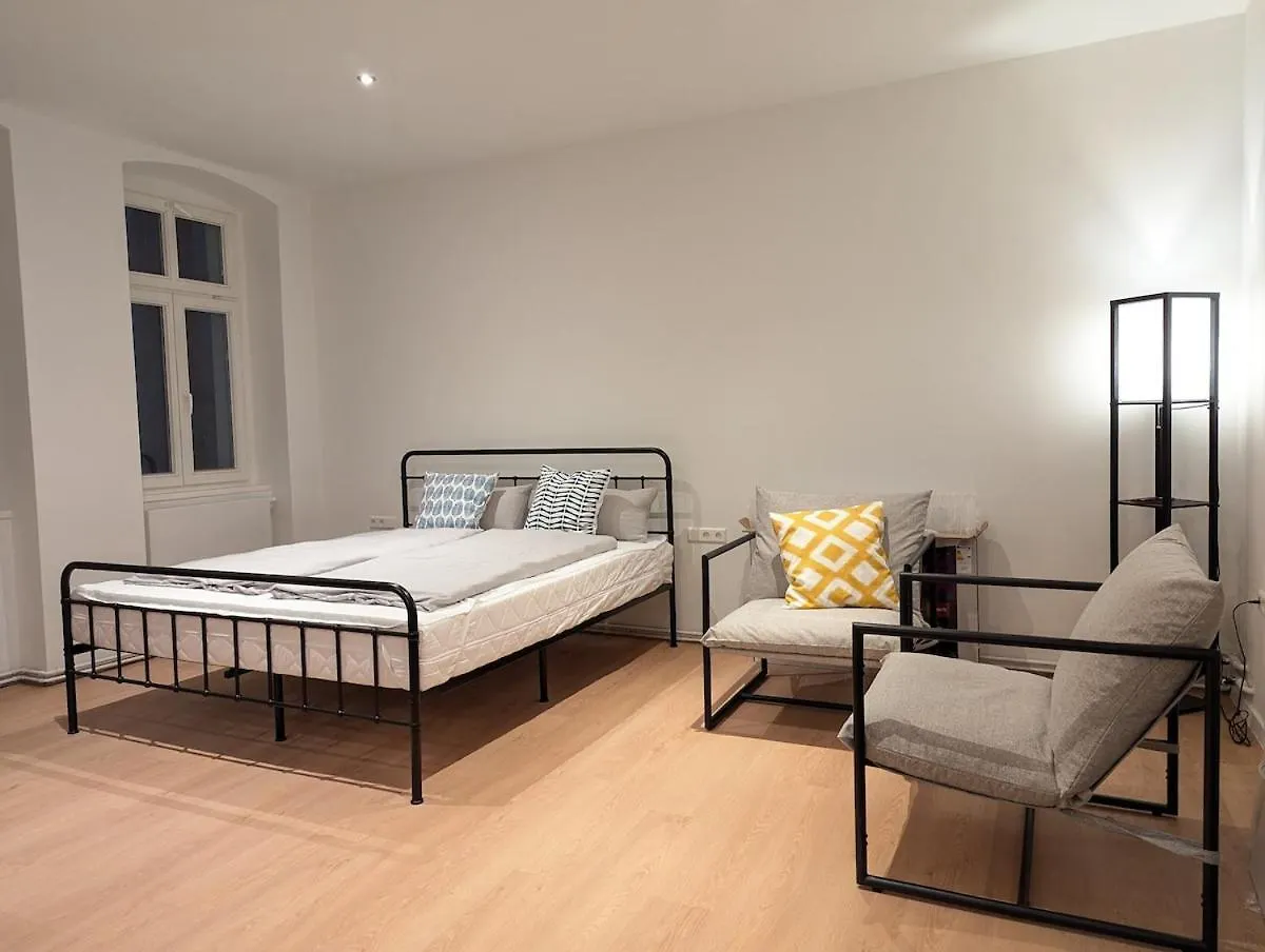 Neue Kiezwohnung Im Hinterhof Berlin